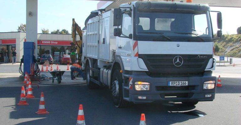 Création d’avant-trous pour une Station Esso